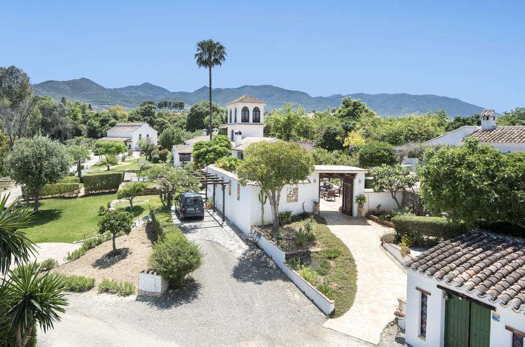 アラウリン・デ・ラ・トレ Rancho Del Ingles Bed & Breakfast エクステリア 写真